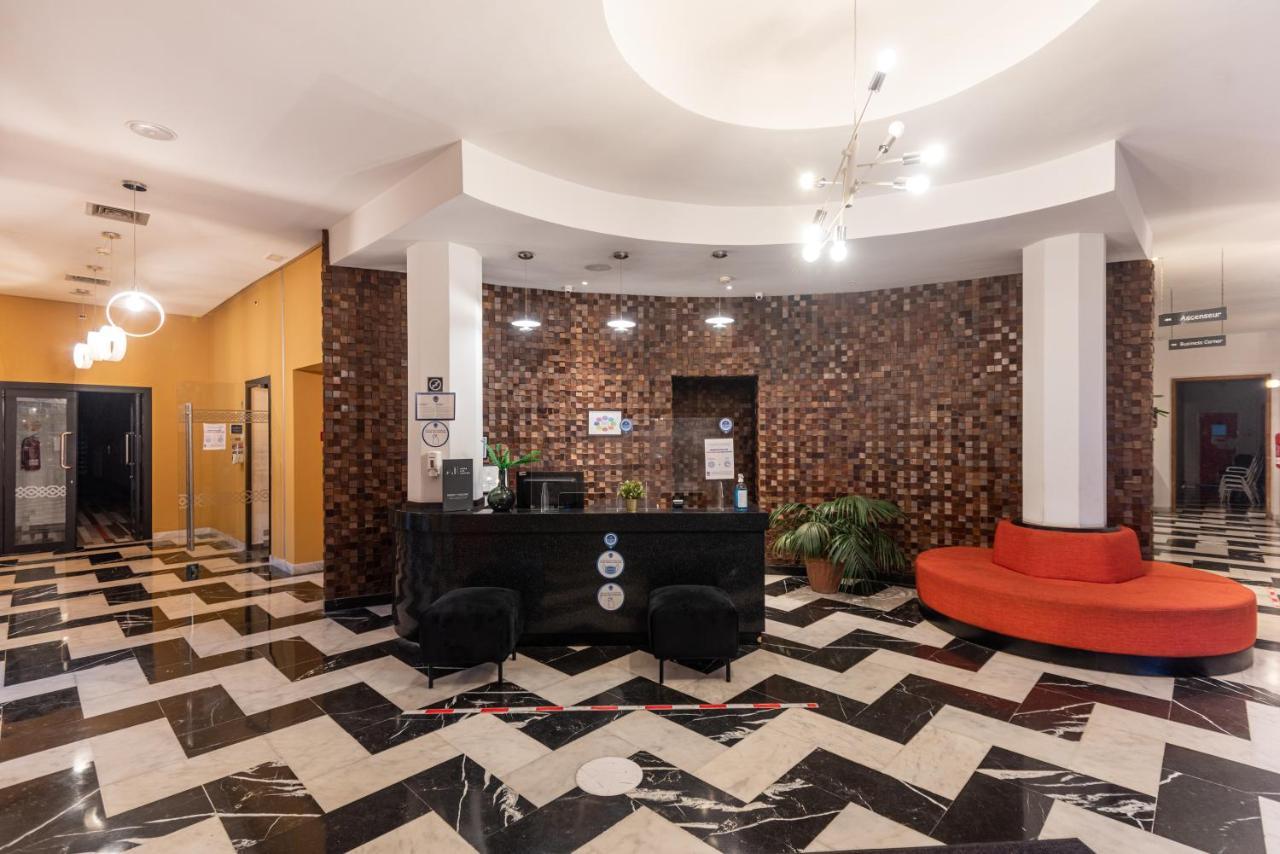 Ibis Meknes Hotel Luaran gambar